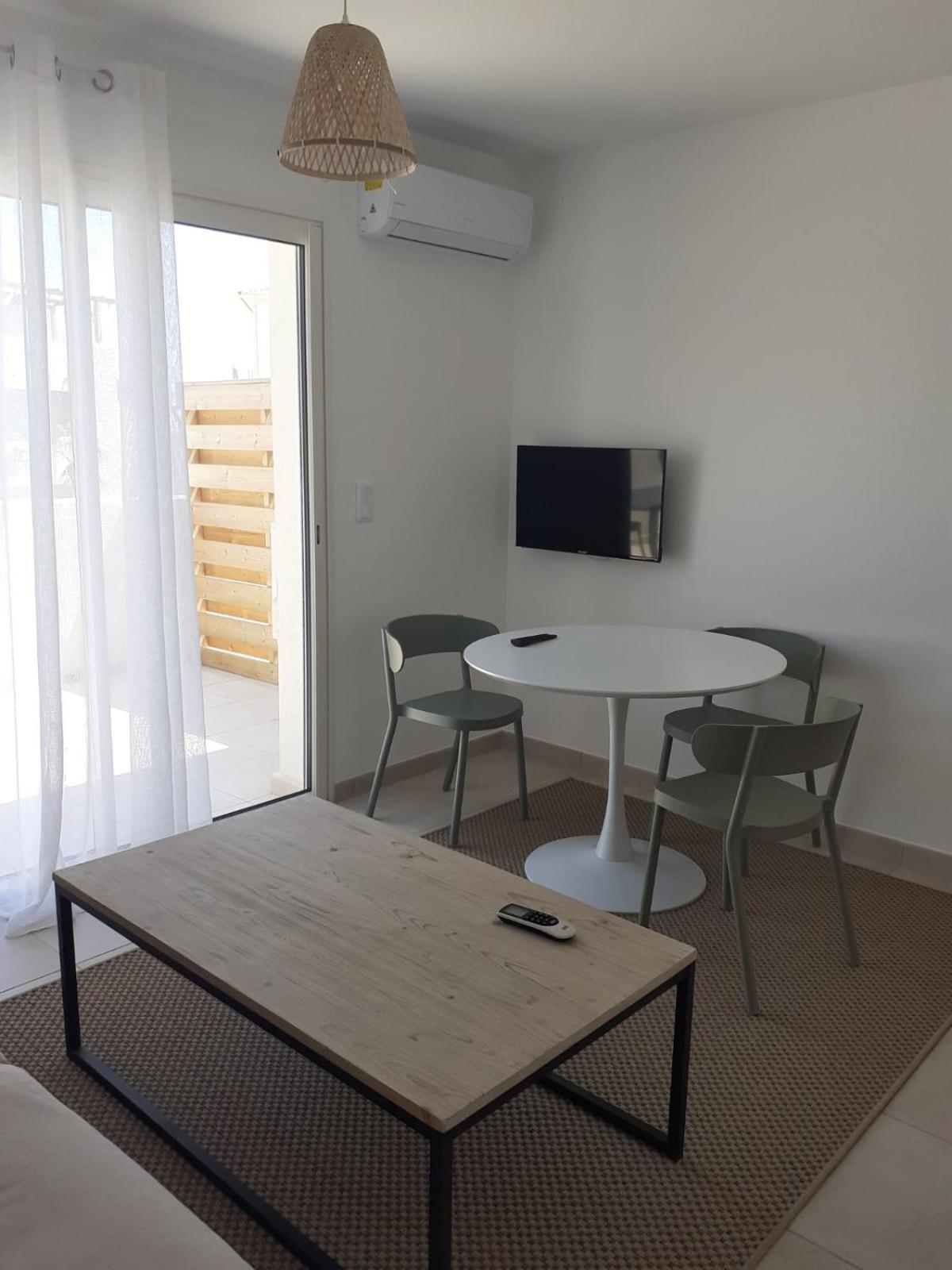 Corse, Residence Marina Di Bravone, Acces Direct Plage Linguizzetta Exterior foto
